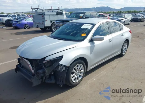 2017 Nissan Altima 2.5 S z USA, uszkodzony, nr VIN 1N4AL3AP3HN322970